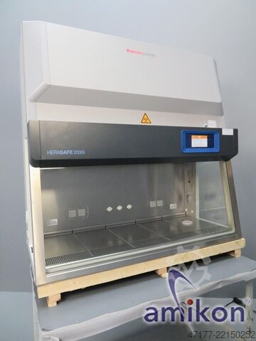 Biological safety cabinet Thermo Fisher Scientific Herasafe 2030i 1.5
