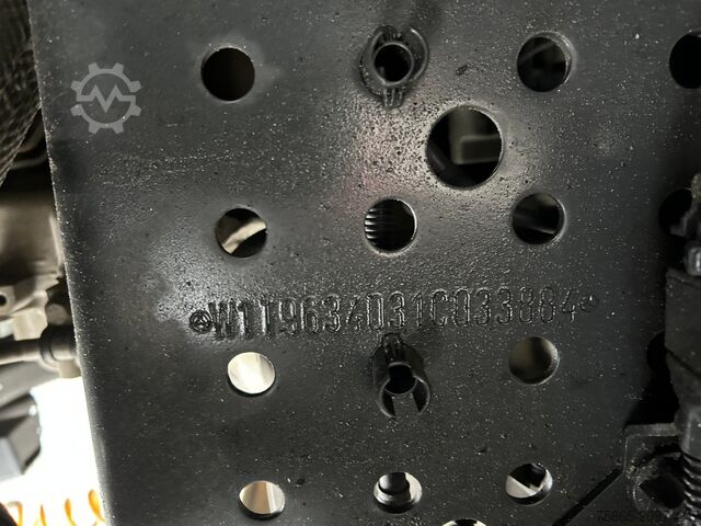 Standard tractor Mercedes-Benz Actros 1842 Gigaspace / 430 dkm / NL Truck / AP...