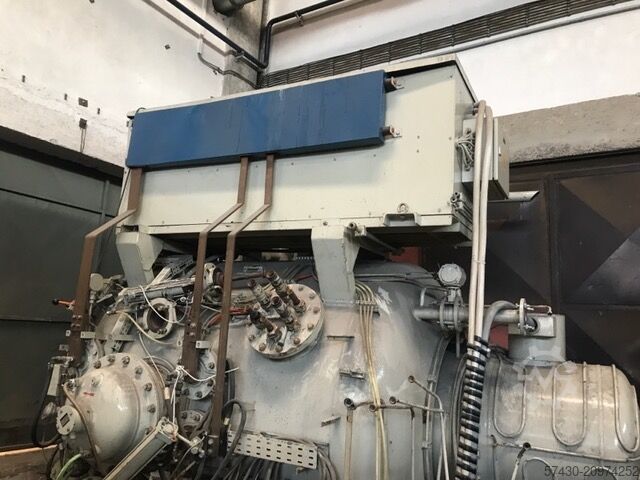 Vacuum hardening furnace IPSEN VTTCK-224-R