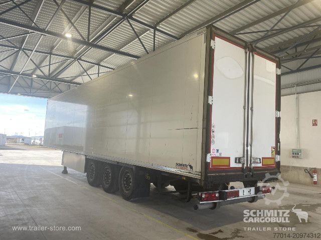 Reefer trailer Schmitz Cargobull Trailer Reefer Standard