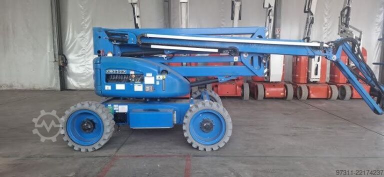 Gelenkteleskoparbeitsbühne Niftylift HR17 HYBRID 4X4