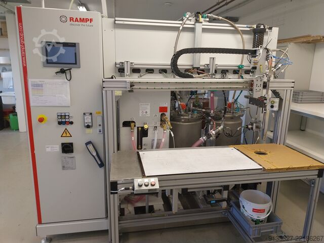 Vacuum casting system with manual sliding axis Rampf Production Systems GmbH & Co. KG C-DS + M