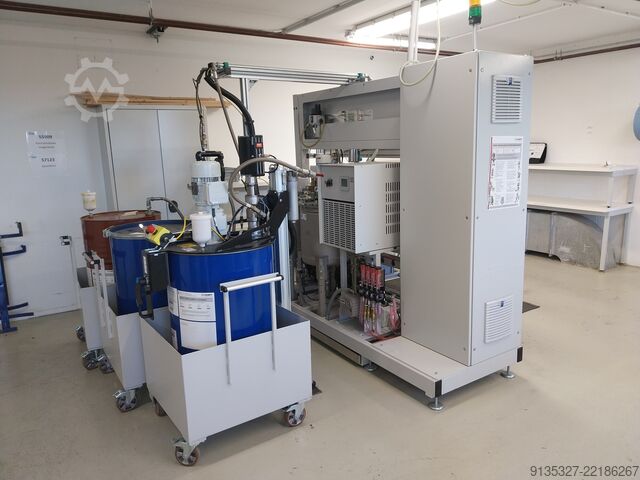 Vacuum casting system with manual sliding axis Rampf Production Systems GmbH & Co. KG C-DS + M