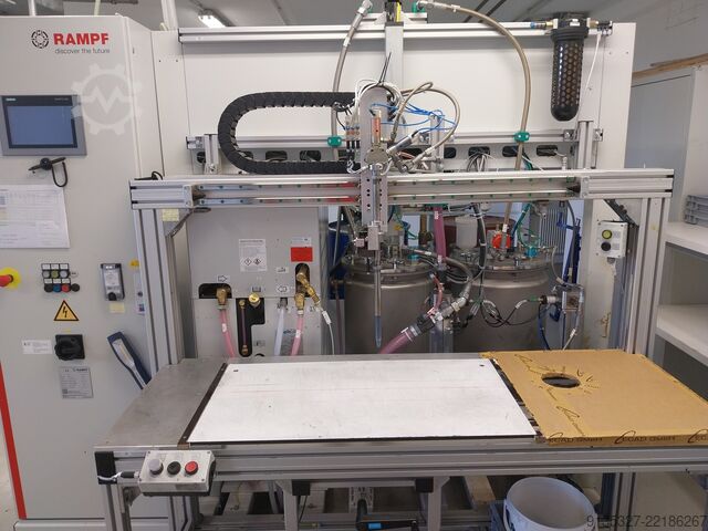 Vacuum casting system with manual sliding axis Rampf Production Systems GmbH & Co. KG C-DS + M