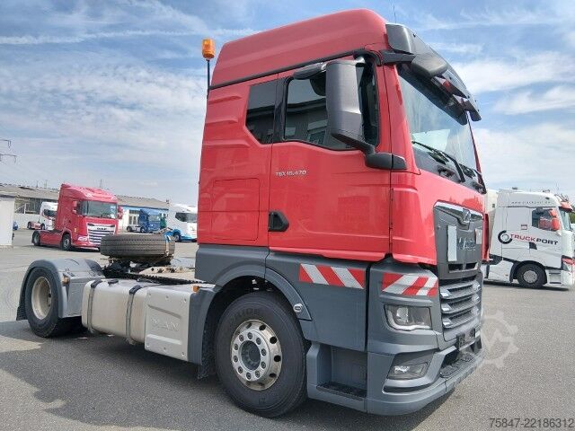 Standard tractor unit MAN TGX 18.470 BL Kipphydraulik Retarder Alu