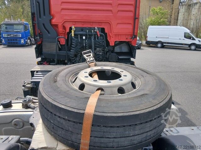 Standard tractor unit MAN TGX 18.470 BL Kipphydraulik Retarder Alu