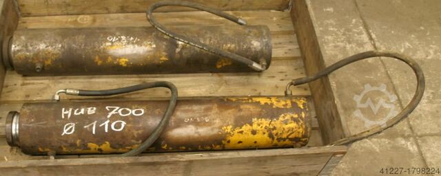 Hydraulic cylinder Herrenknecht Hub 700 mm Kolben Ø 150 mm
