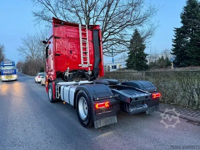 Standard-SZM Mercedes-Benz Actros 5 /2148/Mirror CAM/ BigSpace/Euro6