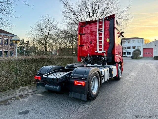 Standard-SZM Mercedes-Benz Actros 5 /2148/Mirror CAM/ BigSpace/Euro6