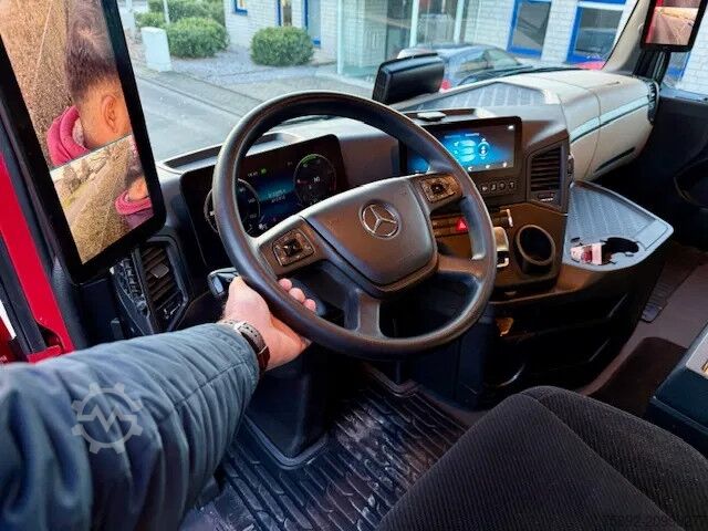 Standard-SZM Mercedes-Benz Actros 5 /2148/Mirror CAM/ BigSpace/Euro6