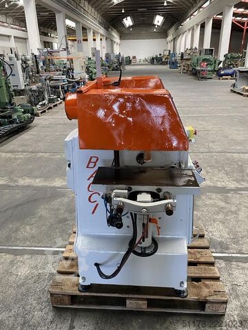 Double zero-knot saw with 1-point head per side Bacci 