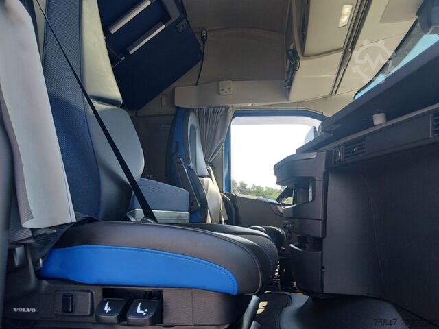Swap body truck Volvo FH 420 Multi-Wechsler 7.45/7.82
