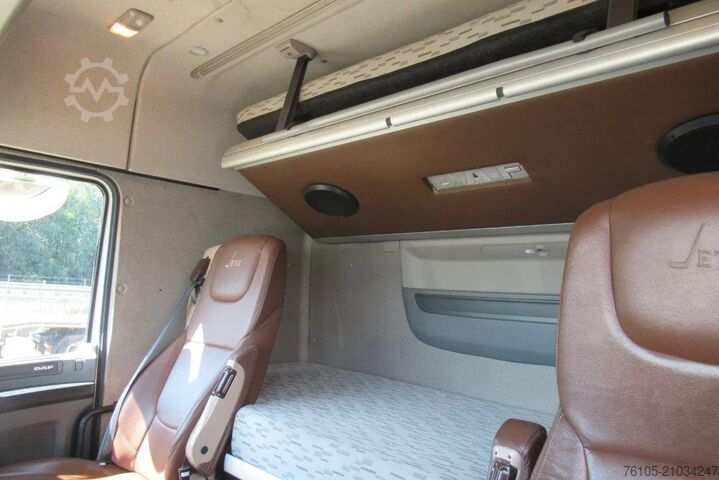 Hook arm system DAF XF 510 Fat 6x4 Euro 6