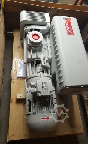 Rotary vane vacuum pump Leybold Sogevac SV 300 (B)