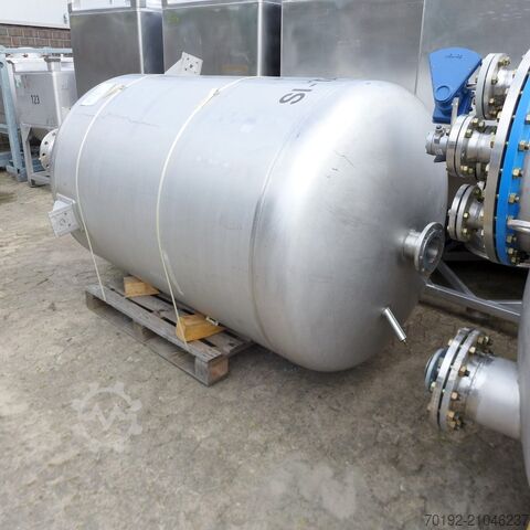 2500 Liter Behälter aus V2A  9140