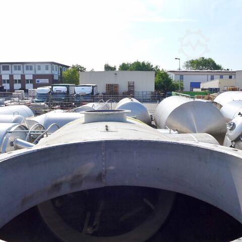 20000 Liter Behälter aus V2A mit Sicherheitsdoppelmantel (nach DIN 6616D)  9134