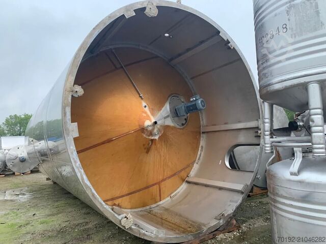 100000 Liter isolierter Lagertank aus V2A mit Propellerrührwerk  S16020