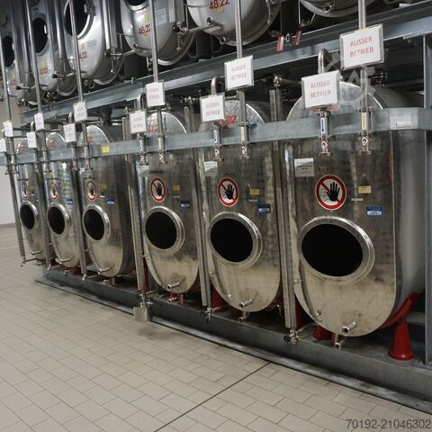 1100 Liter Behälter aus V2A  8893