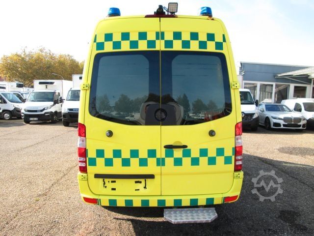 Fire truck MERCEDES-BENZ Sprinter 316 *2+2 Sitzer*Rettungswagen*2xKlima*