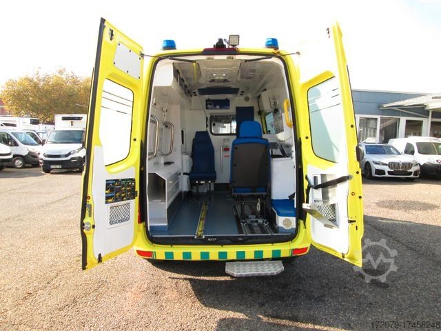 Fire truck MERCEDES-BENZ Sprinter 316 *2+2 Sitzer*Rettungswagen*2xKlima*