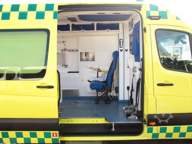 Fire truck MERCEDES-BENZ Sprinter 316 *2+2 Sitzer*Rettungswagen*2xKlima*