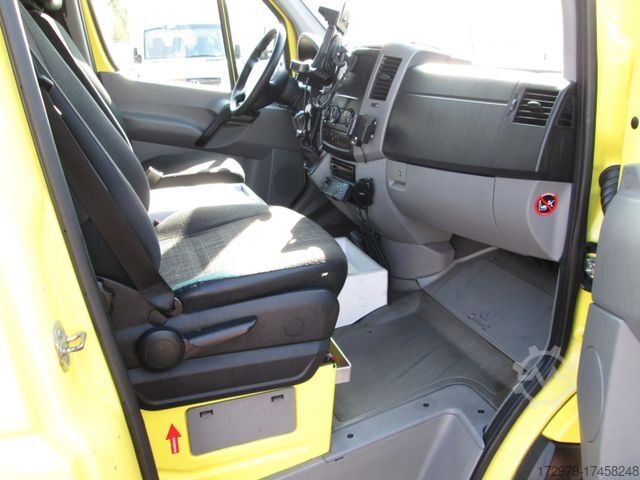 Fire truck MERCEDES-BENZ Sprinter 316 *2+2 Sitzer*Rettungswagen*2xKlima*