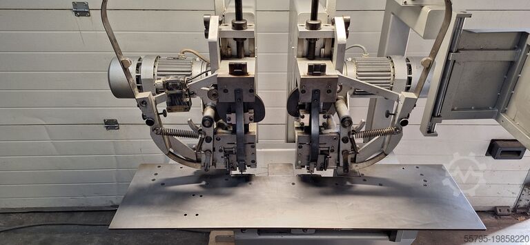 Doppelkopf-Heftmaschine. Agrafix DK 80