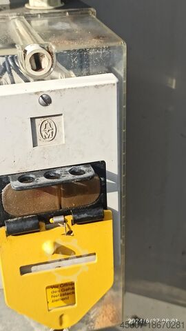 FRÄSMASCHINE FÜR PVC-RAHMEN UNTER TÜRGRIFFEN HESS BOHRSTATION U