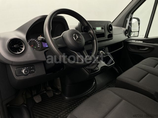 High top van MERCEDES-BENZ Sprinter 211 *1.Hand* 3-SITZE (3179)