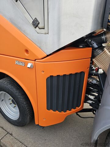 Saug Kehrmaschine Hako Citymaster 1650