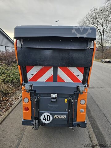 Saug Kehrmaschine Hako Citymaster 1650