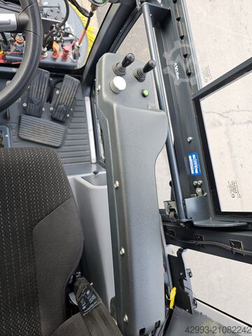 Saug Kehrmaschine Hako Citymaster 1650