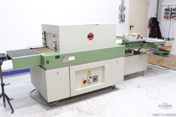Halb-automatische Winkeleinschweißmaschine - Semi-Automatic Foil sealing machine MAF WS2-St500