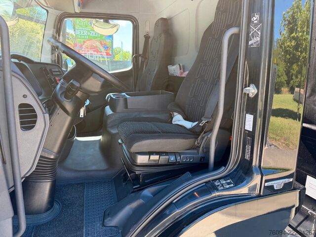 Transporter mit Pritsche & Plane MERCEDES-BENZ Atego 823 Pritsche Schiebeplane +Edschaverdeck