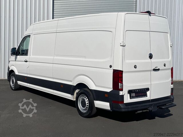 Kastenwagen hoch VOLKSWAGEN Crafter Kasten 35 L4H3 AHK RFK äden