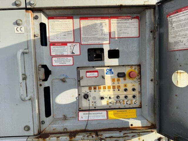 Teleskopbühne Aichi SR 18 A