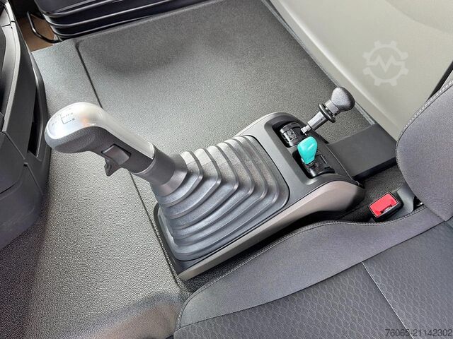 Standard-SZM MAN TGS 22.440 BB SA Tractor Head (7 units)