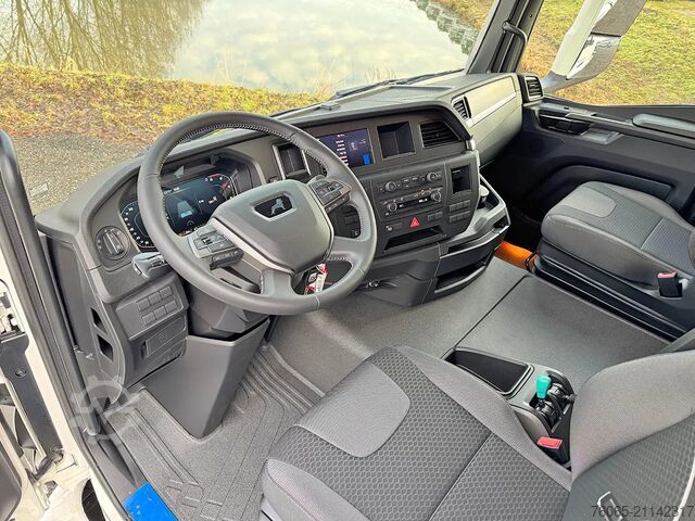 Standard-SZM MAN TGS 22.440 BB SA Tractor Head (8 units)