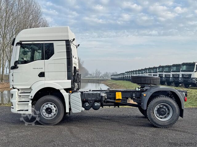 Standard-SZM MAN TGS 22.440 BB SA Tractor Head (8 units)