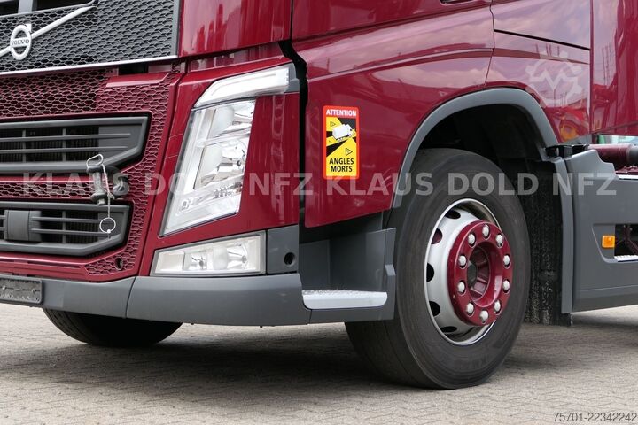 Standard tractor unit VOLVO FH 420 Globetrotter Motorschaden