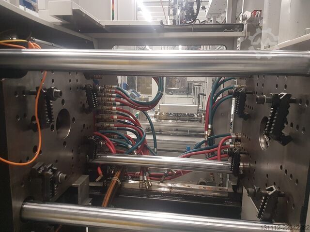 Cleanroom | Pharma | Fully electric | Top ENGEL e-max 100