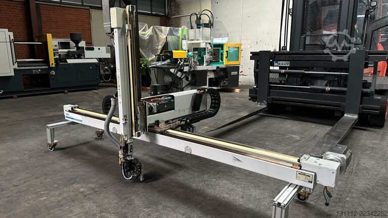 Cleanroom | Pharma | Fully electric | Top ENGEL e-max 100