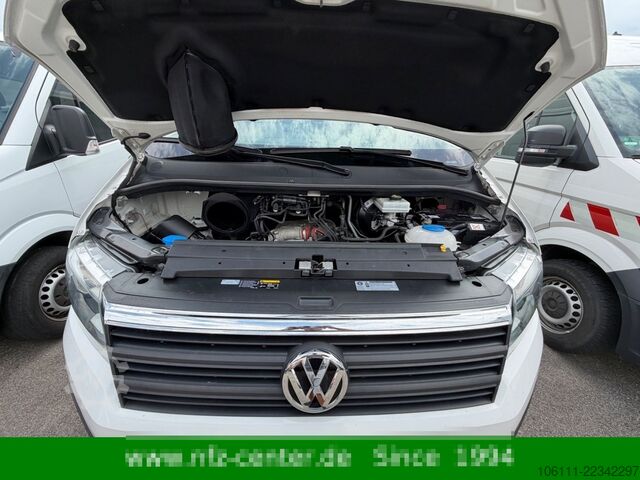 Minibus VW Crafter Kasten 35 mittellang Hochdach 4MOTION