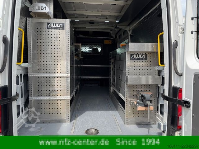 Minibus VW Crafter Kasten 35 mittellang Hochdach 4MOTION