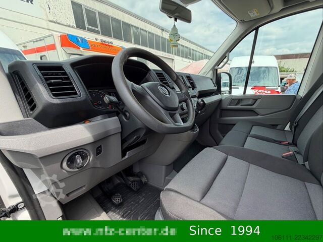 Minibus VW Crafter Kasten 35 mittellang Hochdach 4MOTION
