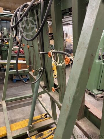 Elektro-Hydraulik-Presse Polzer EHT P180