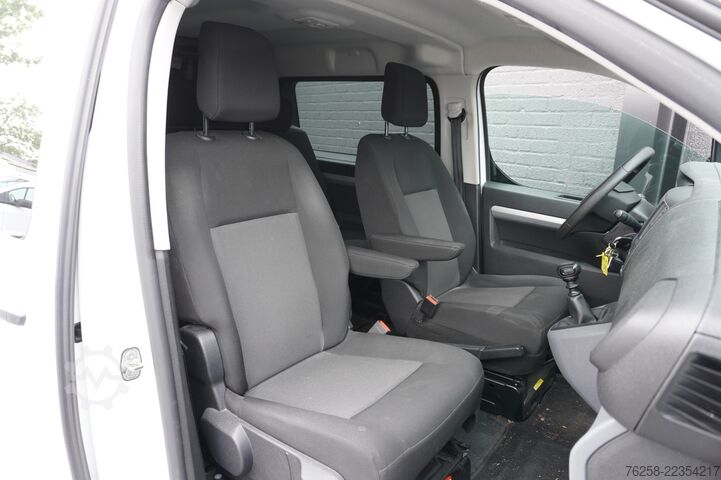 Delivery van double cab Peugeot Expert 2.0 BlueHDI 120PK Dubbel cabine EURO 6 -...