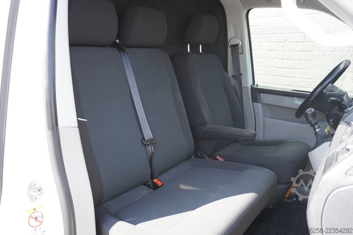 Delivery van Volkswagen Transporter 2.0 TDI - EURO 6 - Airco - Navi - C...