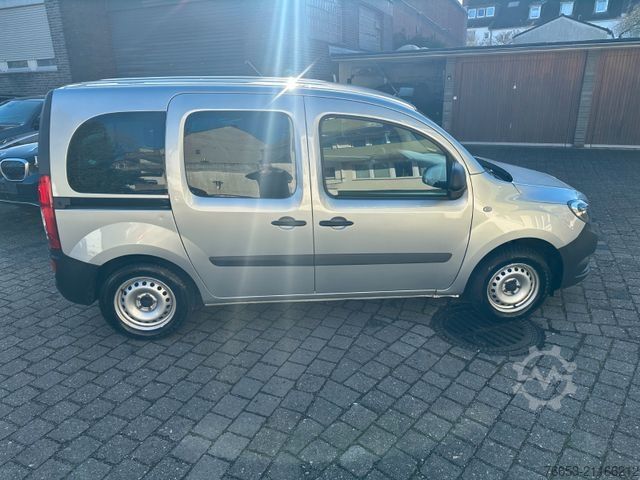 Kleinbus MERCEDES-BENZ Citan Tourer 109 CDI * Klima * Navi * PDC *