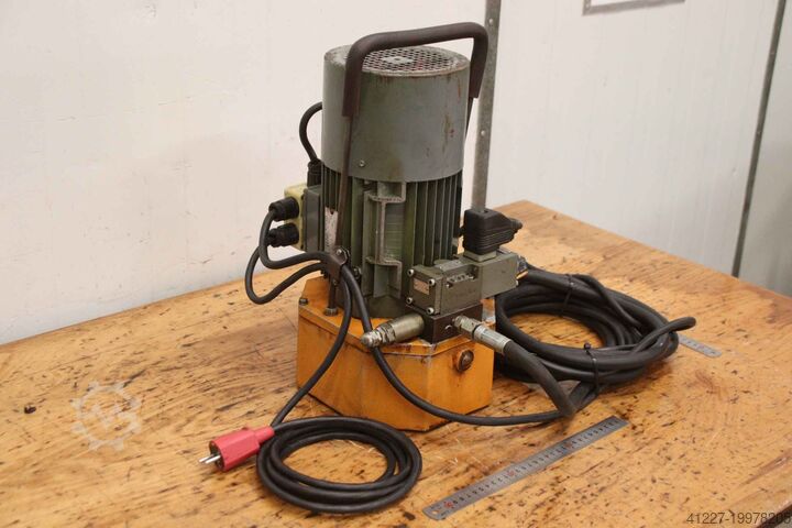 Hydraulikaggregat 0,75 kW 300 bar ZSE MEZ 1,5 l/min